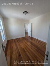 225-227 Amory St in Manchester, NH - Building Photo - Building Photo