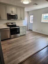 316 24th St in Virginia Beach, VA - Building Photo - Building Photo