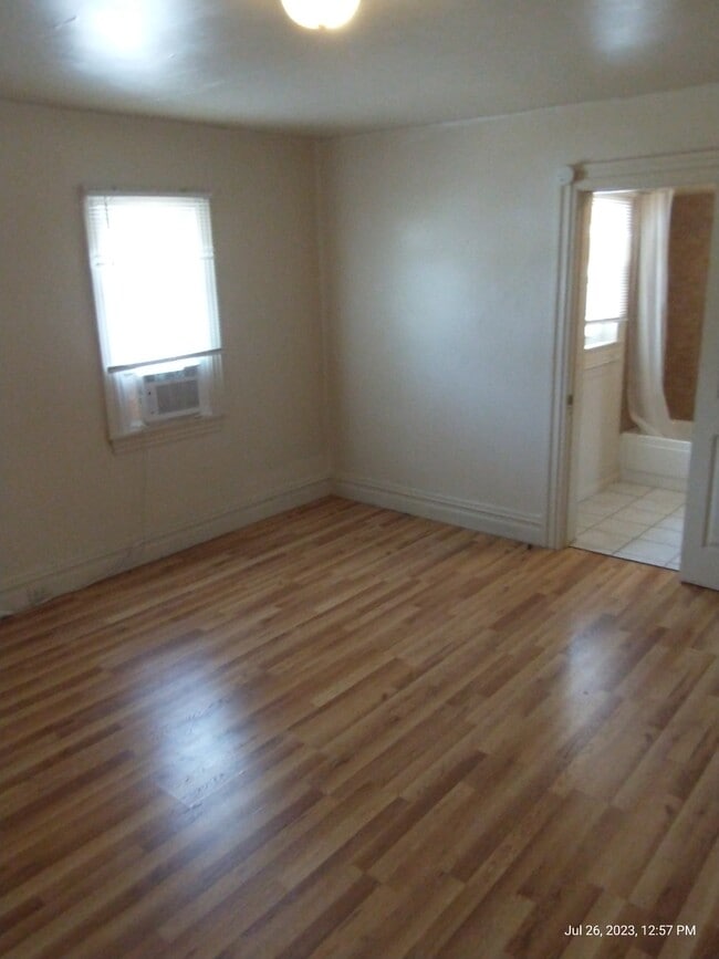 1458 Penn Ave, Unit 2nd floor, Unit 2nd floor