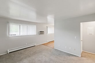 Boardwalk Apartments in Grand Ledge, MI - Foto de edificio - Building Photo
