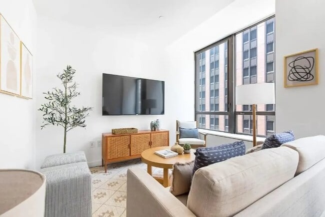 128 Water St, Unit 1909 in New York, NY - Building Photo - Building Photo