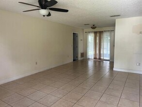 431 James Pl in St. Cloud, FL - Building Photo - Building Photo