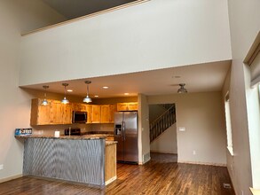 1719 Euclid Ave in Helena, MT - Foto de edificio - Building Photo