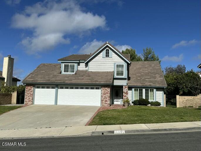 990 Grayrock St in Thousand Oaks, CA - Building Photo