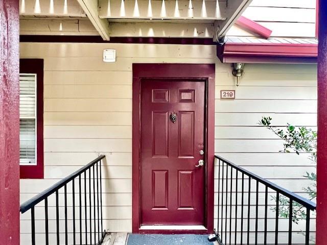 property at 219 St Andrews Ct