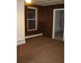 45-49 Everrett St in Everett, MA - Foto de edificio - Other