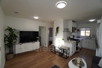 930 Orchard St in Golden, CO - Foto de edificio - Building Photo