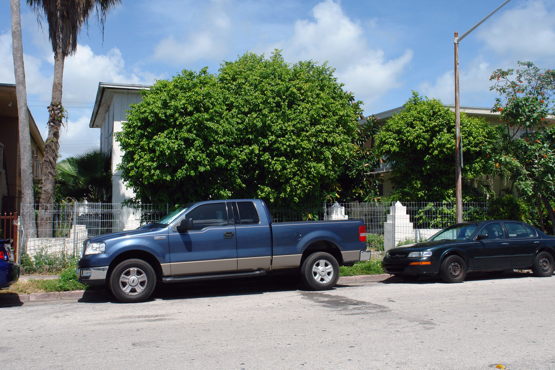 1020 Pennsylvania Ave in Miami Beach, FL - Building Photo