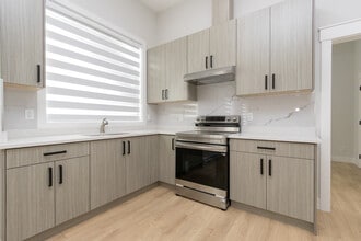 33942 Parr Ave in Mission, BC - Building Photo - Building Photo