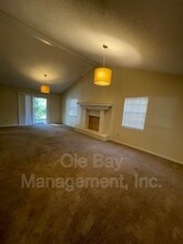 5472 S Hilltop Dr in Mobile, AL - Building Photo - Building Photo