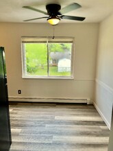 4458-4460-4460 Washington Square Dr in Austintown, OH - Building Photo - Building Photo