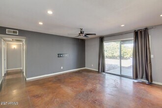 3832 E Bloomfield Rd in Phoenix, AZ - Building Photo - Building Photo