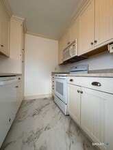 1611 Washington Blvd in Stamford, CT - Building Photo - Building Photo