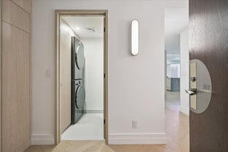 449 Walmer Rd in Toronto, ON - Building Photo - Building Photo