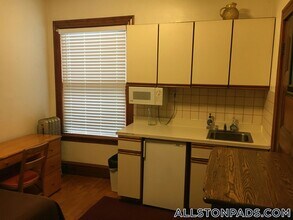 36 Linden St in Boston, MA - Building Photo - Building Photo