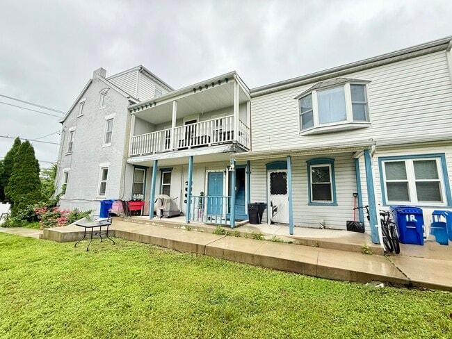 3527 Kutztown Rd in Reading, PA - Building Photo - Building Photo