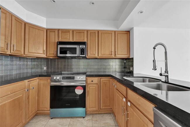 property at 20335 W Country Club Dr