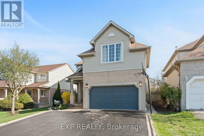 property at 2906 Peacock Dr