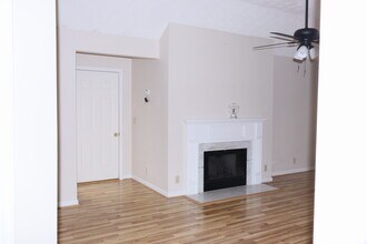 3924 Calumet Dr in Antioch, TN - Foto de edificio - Building Photo