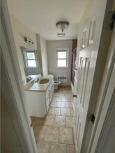 137 Nassau Blvd in West Hempstead, NY - Building Photo - Building Photo
