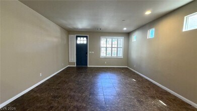 6451 Parrot Ridge Ct in Las Vegas, NV - Building Photo - Building Photo