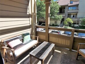 7640 W Greenway Blvd in Dallas, TX - Building Photo - Building Photo