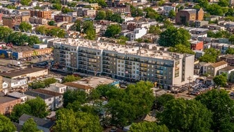 Verde Jersey City in Jersey City, NJ - Building Photo