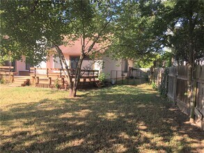 5601 Wagon Train Cove in Austin, TX - Building Photo - Building Photo