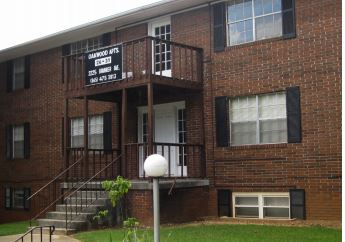 Oakwood Apartments in Jefferson City, TN - Building Photo