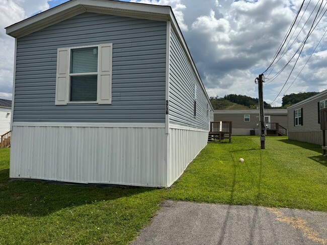 property at 573 Banjo Way