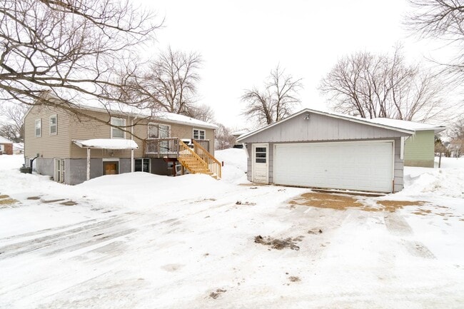 1938 Franklin St in Cedar Falls, IA - Building Photo - Building Photo