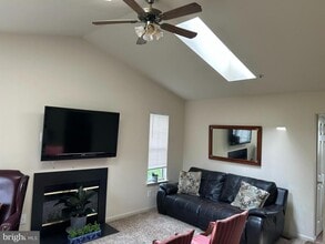 527 Astor Square in West Chester, PA - Building Photo - Building Photo