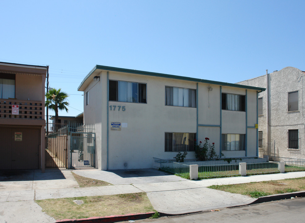 1775 Locust Ave in Long Beach, CA - Building Photo