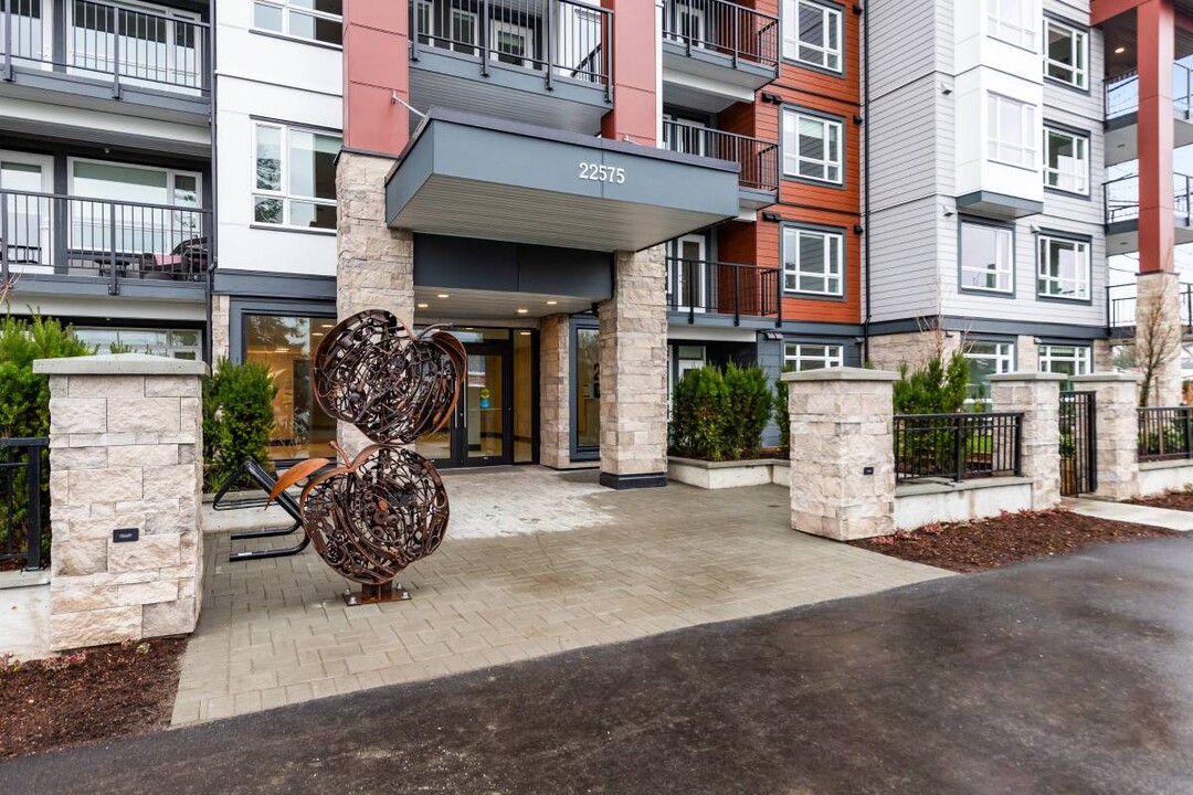 509-22575 Brown Av in Maple Ridge, BC - Building Photo