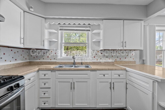 5301 Winslow Dr in St. Louis, MO - Building Photo - Building Photo