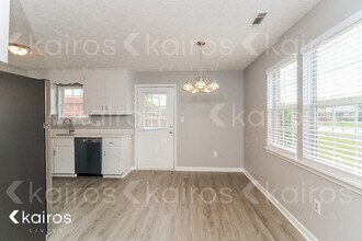 210 Deer Pkwy in Athens, GA - Building Photo - Building Photo