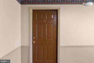 8200 Blue Heron Dr in Frederick, MD - Building Photo - Building Photo