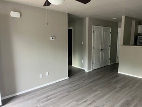 111 W 2nd St in Mulberry, AR - Building Photo - Building Photo