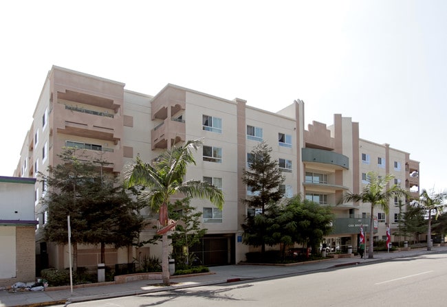 Casa Bonita Senior Apartments - 62 & Better in Huntington Park, CA - Building Photo - Building Photo