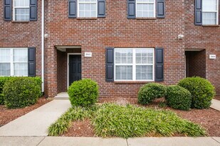 3007 RG Buchanan Dr in La Vergne, TN - Building Photo