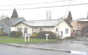 2605 T St in Vancouver, WA - Foto de edificio - Building Photo