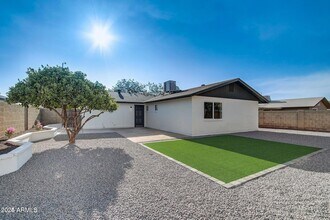 687 N Jackson St in Chandler, AZ - Building Photo - Building Photo