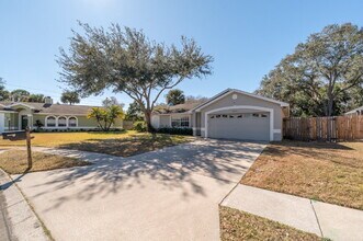 3412 Lawn Brook Ct in Melbourne, FL - Building Photo - Building Photo