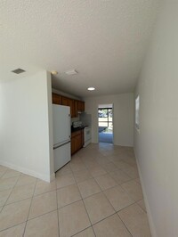 5409 McLeod Dr, Unit 1508 in Tampa, FL - Building Photo - Building Photo