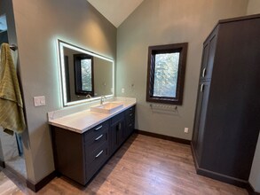 245 Twin Bridges Rd in Whitefish, MT - Building Photo - Building Photo