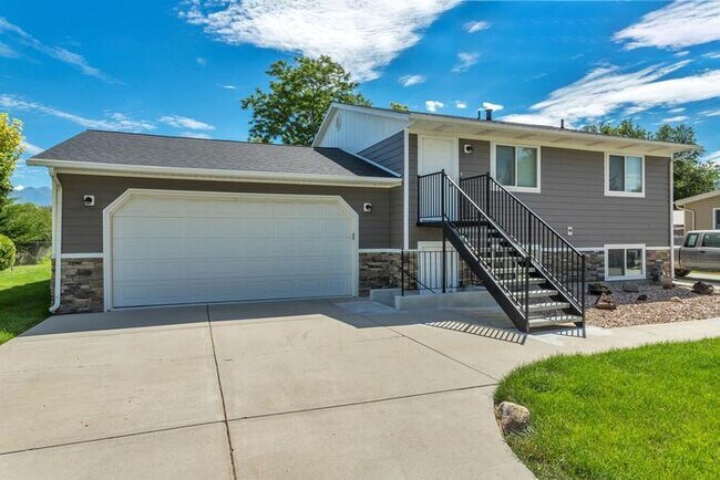 570 N 300 E in Payson, UT - Building Photo - Building Photo