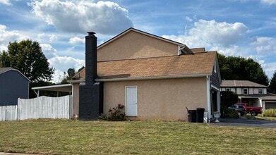 437 Colony Park Dr in Pickerington, OH - Building Photo - Building Photo