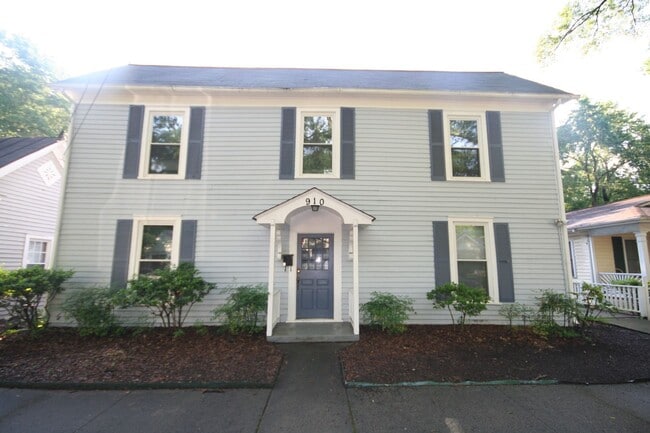 property at 910 Lancaster St