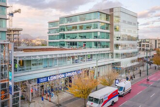 535-545 W Broadway in Vancouver, BC - Building Photo - Building Photo