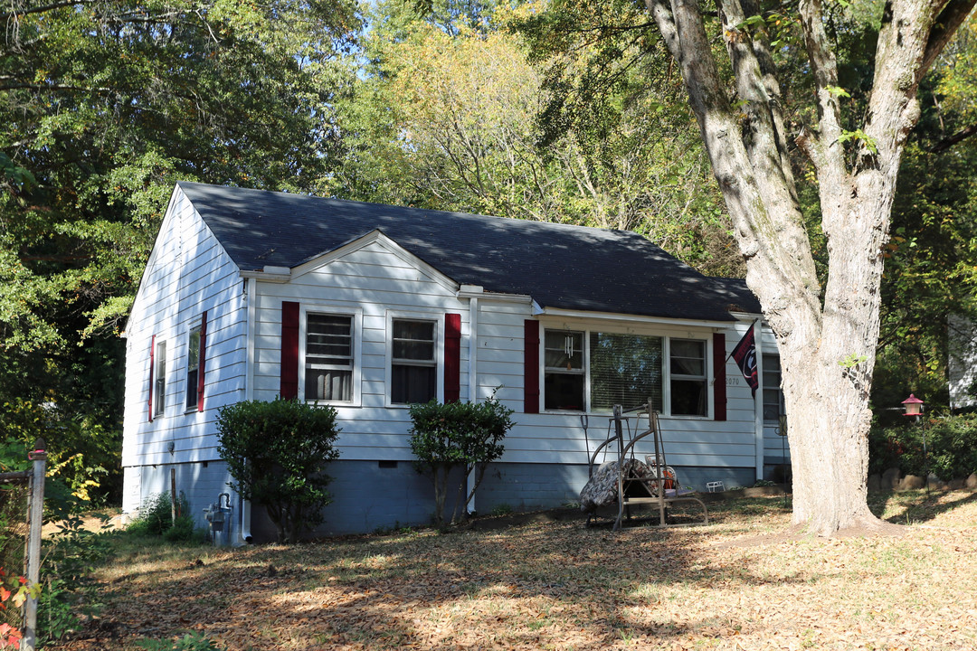 2069-2071 Harold Ave SE in Smyrna, GA - Foto de edificio